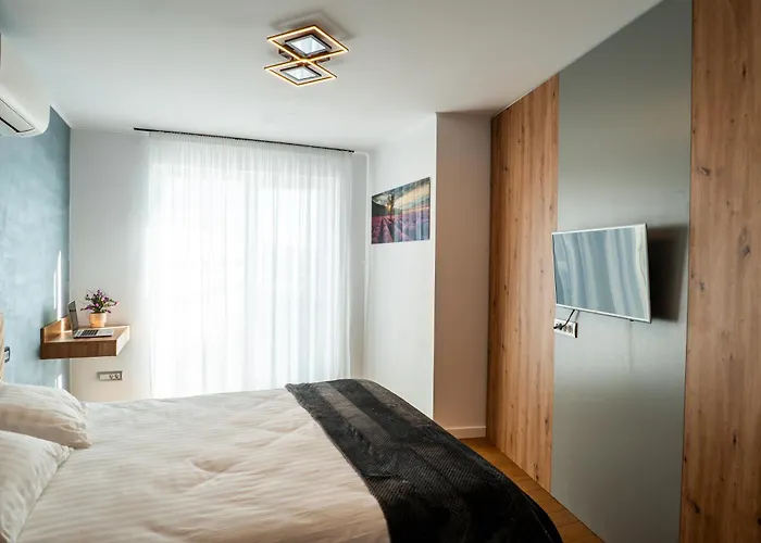 Apartman Elite Luxury Crib *